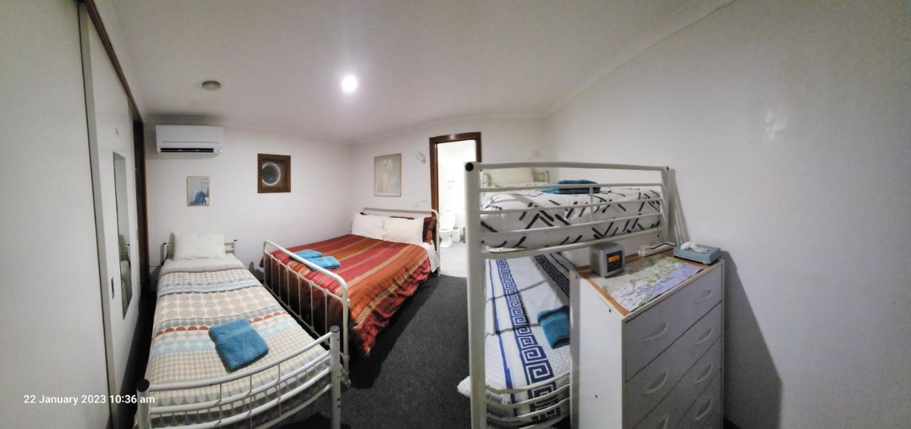Traplins Accomodation Lakes Entrance Exterior foto